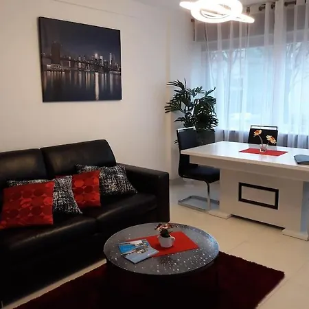 Beautiful In Apartment